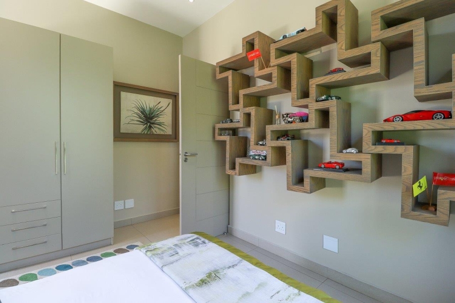 6 Bedroom Property for Sale in The Islands Estates North West